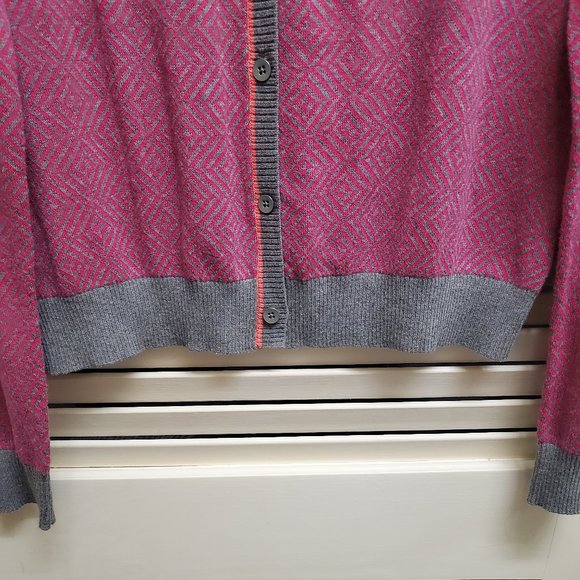 CAbi Meg Cardigan L - Picture 9 of 12